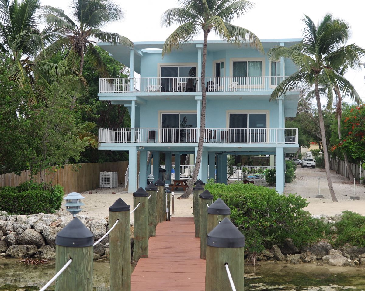 Front view of Key Largo Beach House